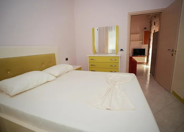 Marika 4* غوليم